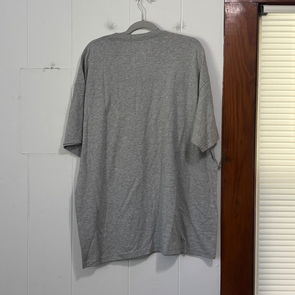 MLB St. Louis Cardinals Mens 2XL Gray Vertical Graphic T-Shirt NWT - Picture 4 of 4